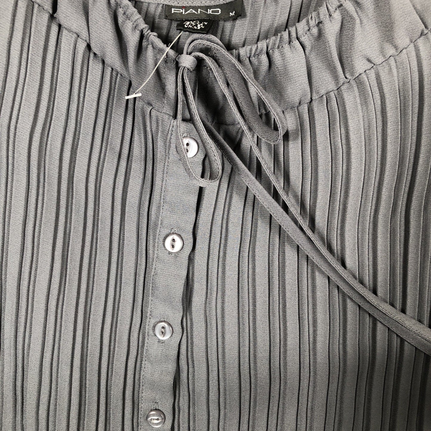 Piano Gray Pleaded Button Blouse Womens Size M