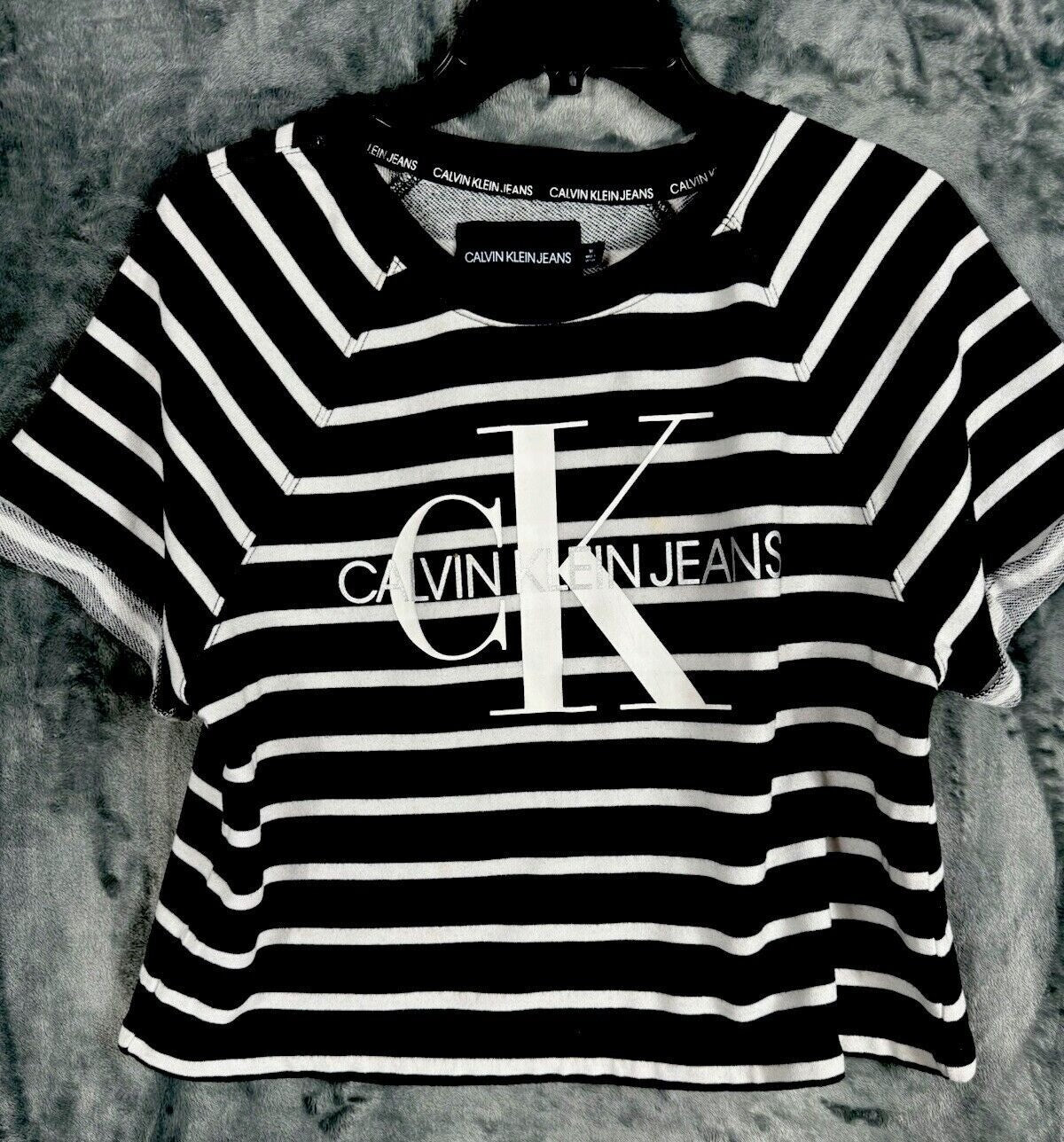 Calvin klein Woman's Shirt Crop Top Black/White Size Adult Medium