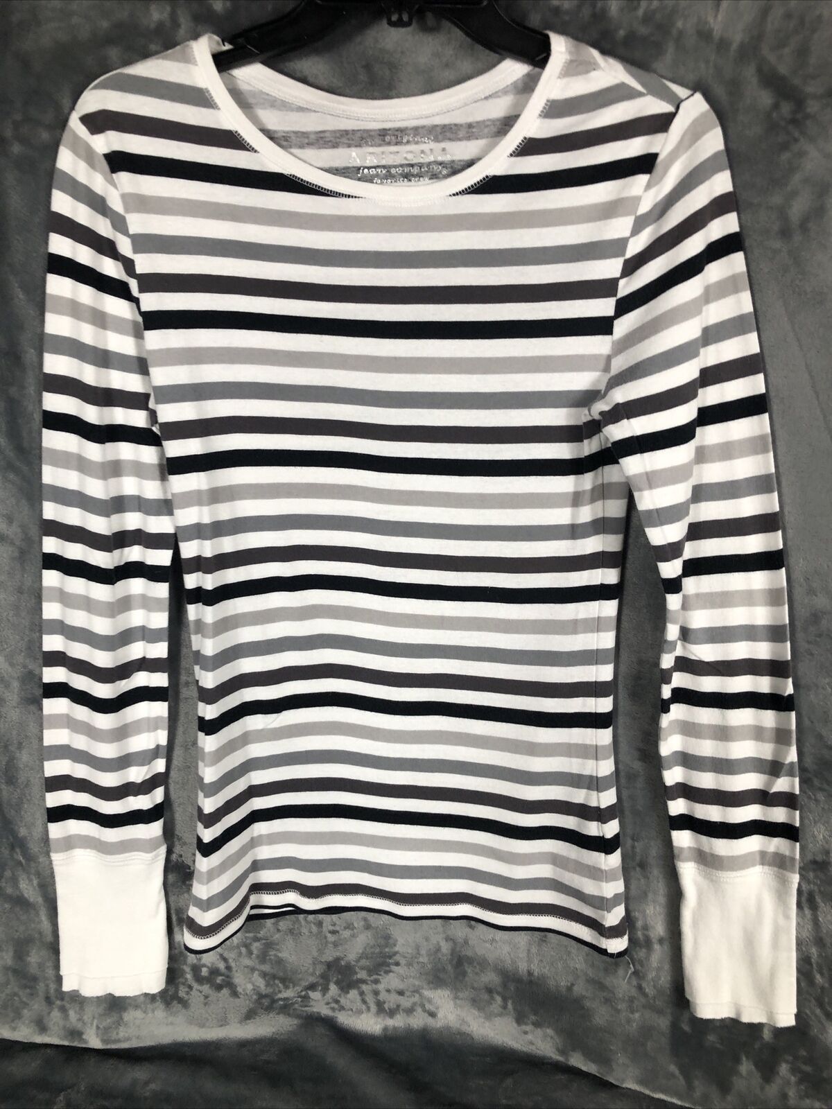 Arizona Women’s Sweater Long Sleeve Striped Size Large