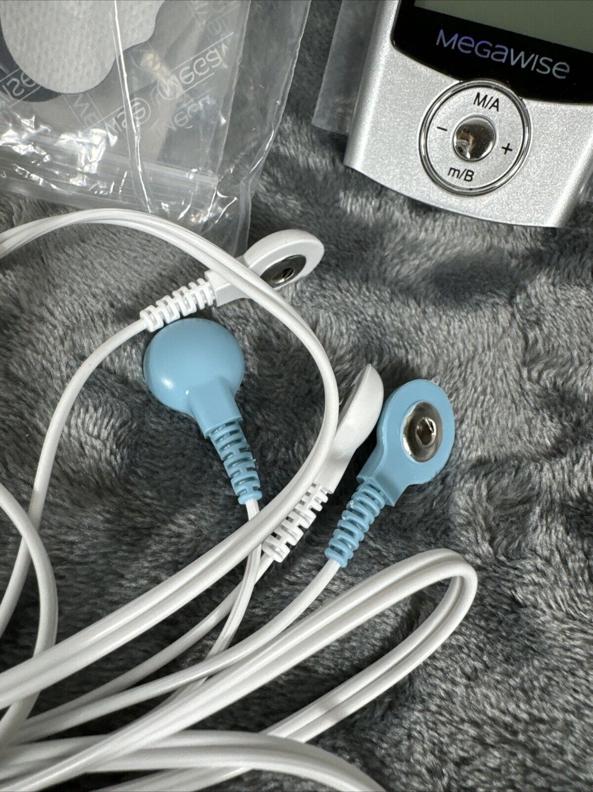 Auvon AS1080041 Rechargeable Tens Unit Muscle Stimulator