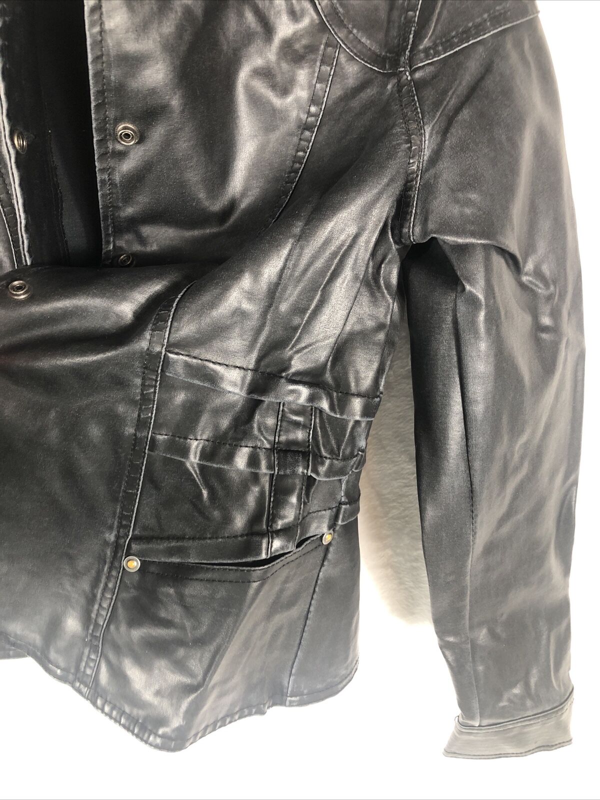 Biker Woman’s Leather Jacket Black Casual Fitted Trendy Stylish