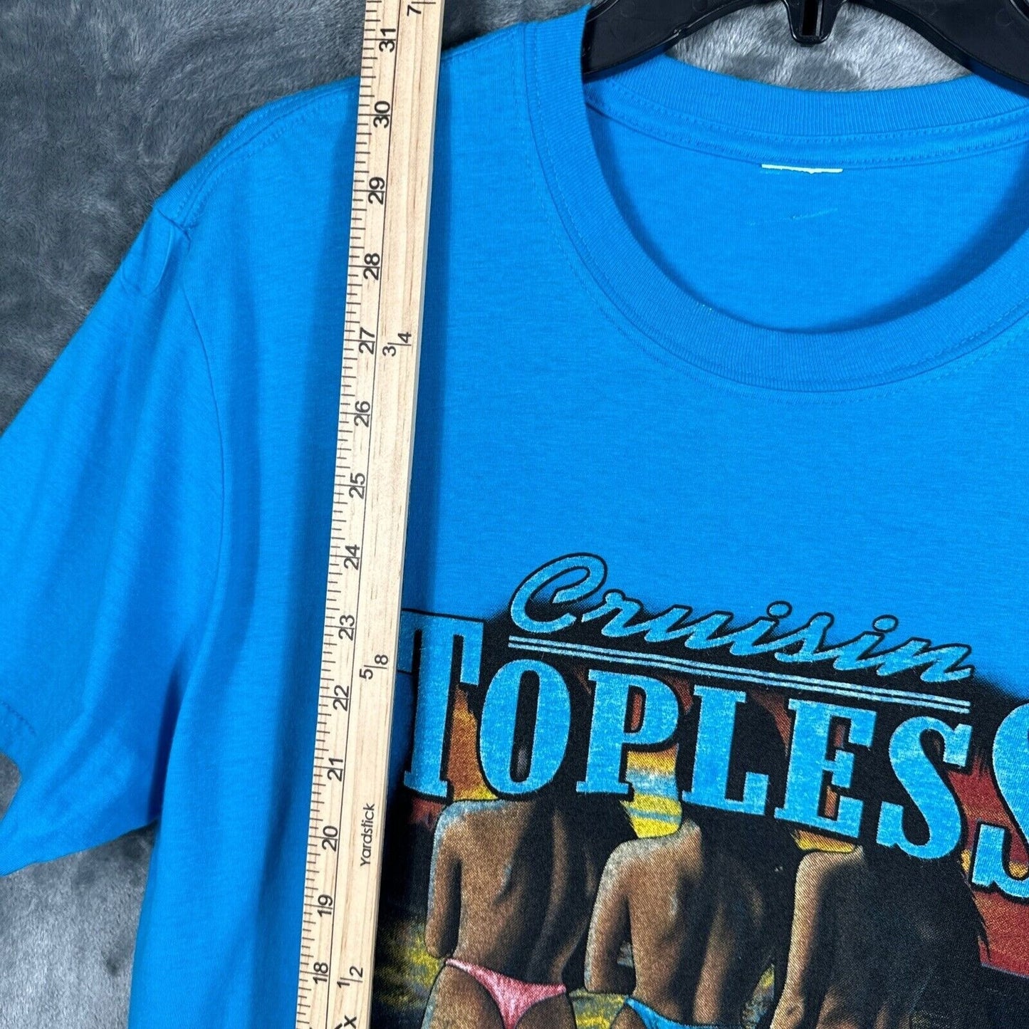 Glidan Men’s T-shirt Cruising Topless Biker Shirt Hot Bikini Babes Medium
