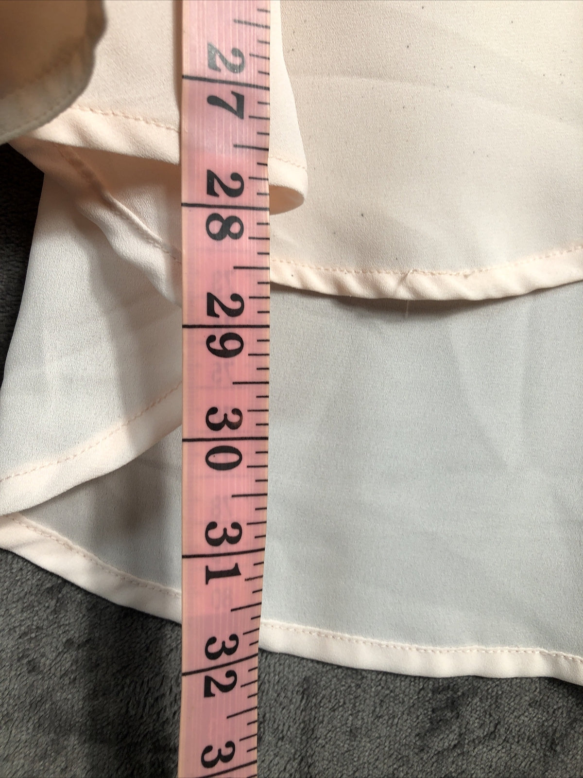 Taylor & Sage Woman’s Blouse Pink Pearl Button Cut Out Long Sleeve Size X-Large