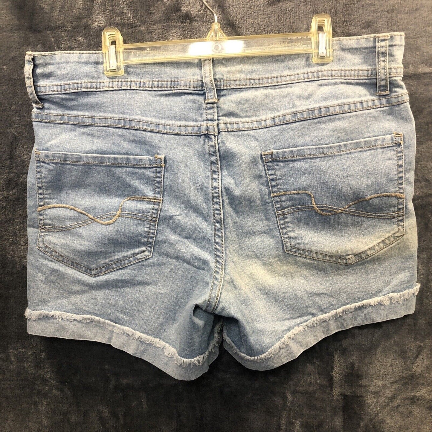 Faded Glory Woman’s Shorts Size 10  Shore Blue Jeans Stretch Shorts