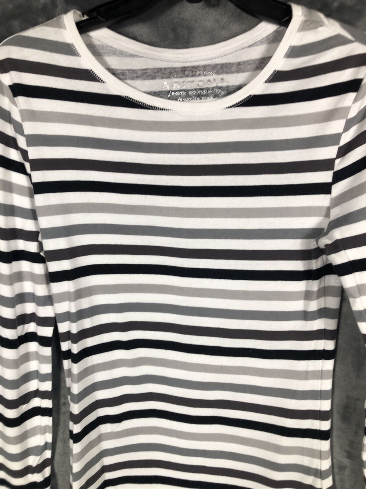 Arizona Women’s Sweater Long Sleeve Striped Size Large