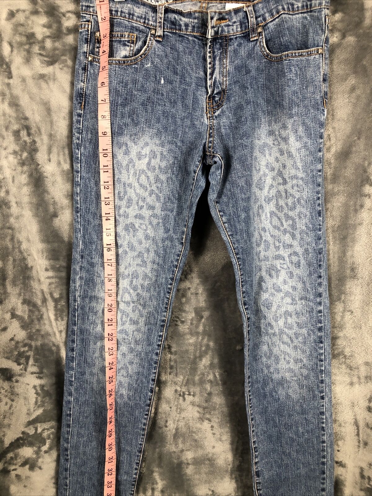 AubreyDawn,  Blue Jeans  ,Women Size 11 Cheetah Print , Sliver Stud Detail