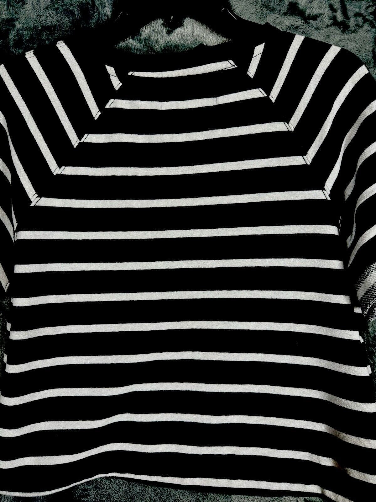 Calvin klein Woman's Shirt Crop Top Black/White Size Adult Medium