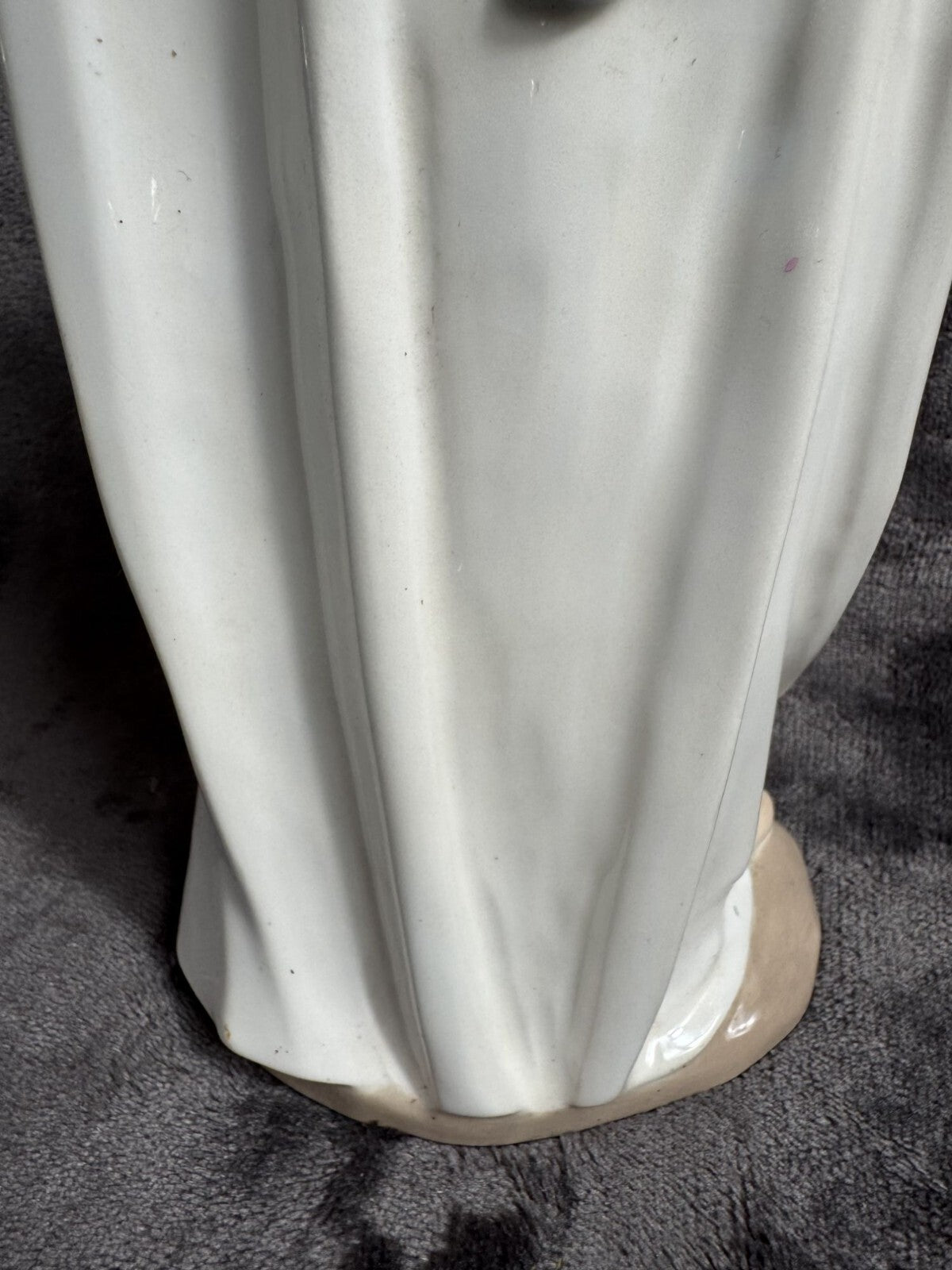 Nao by Lladro Collectible Porcelain Figurine: KING BALTHASAR WITH JUG - 11-1/4"