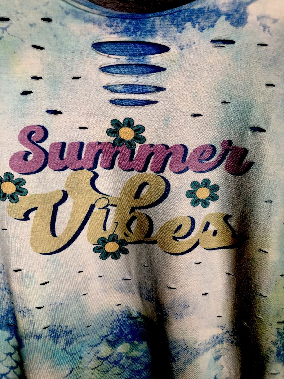 Summer Vibes Distressed Women’s Mermaid T-Shirt Size Adult Extra Large