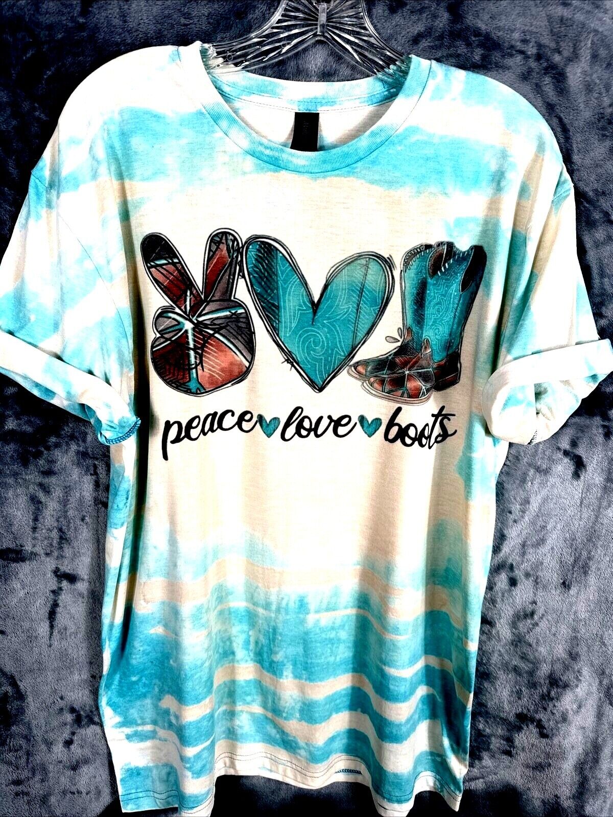 Women’s T-shirt Peace Love And Boots Cowgirl Bleached Blue Shirt Size Large