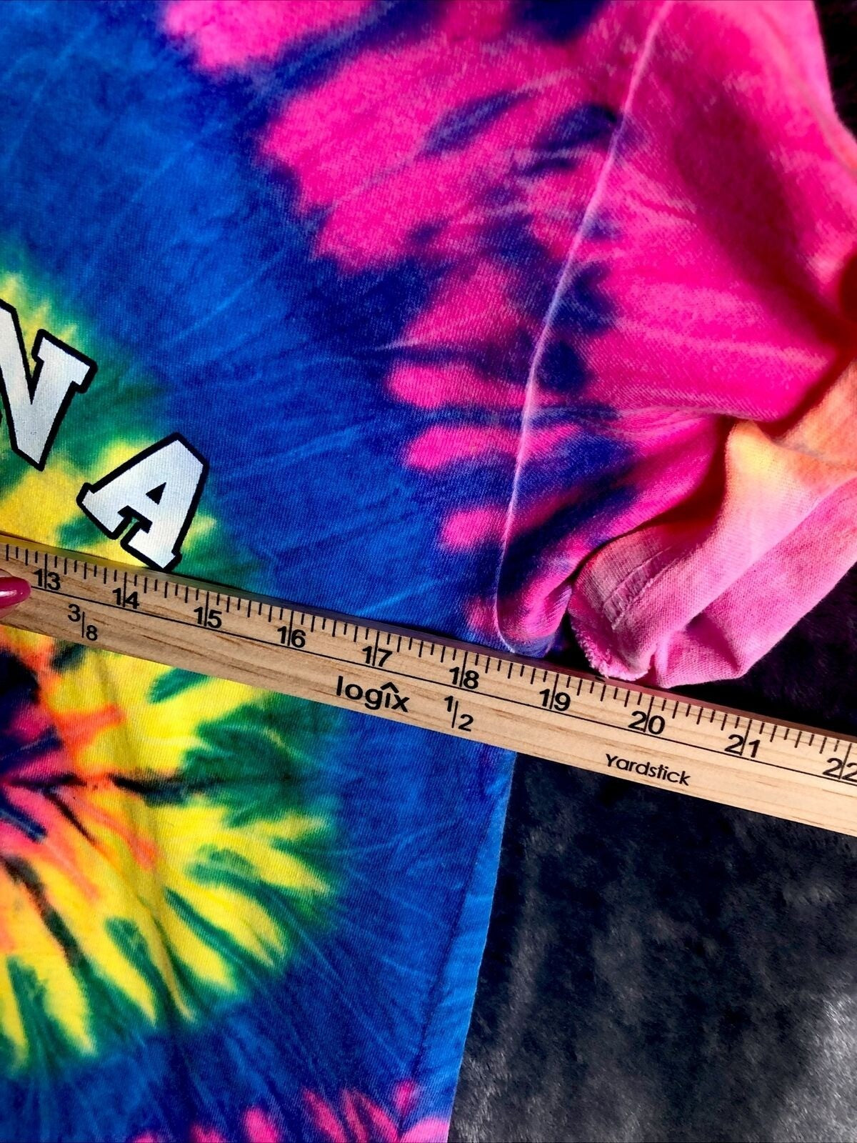 Unisex Tie-Dyed Hippie Swirl Arizona T-Shirt Size Adult Medium