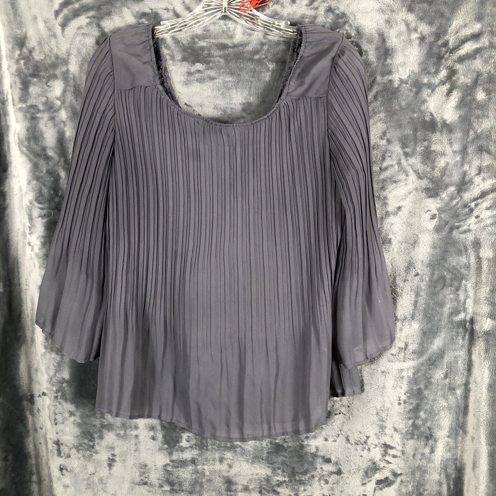 Piano Gray Pleaded Button Blouse Womens Size M