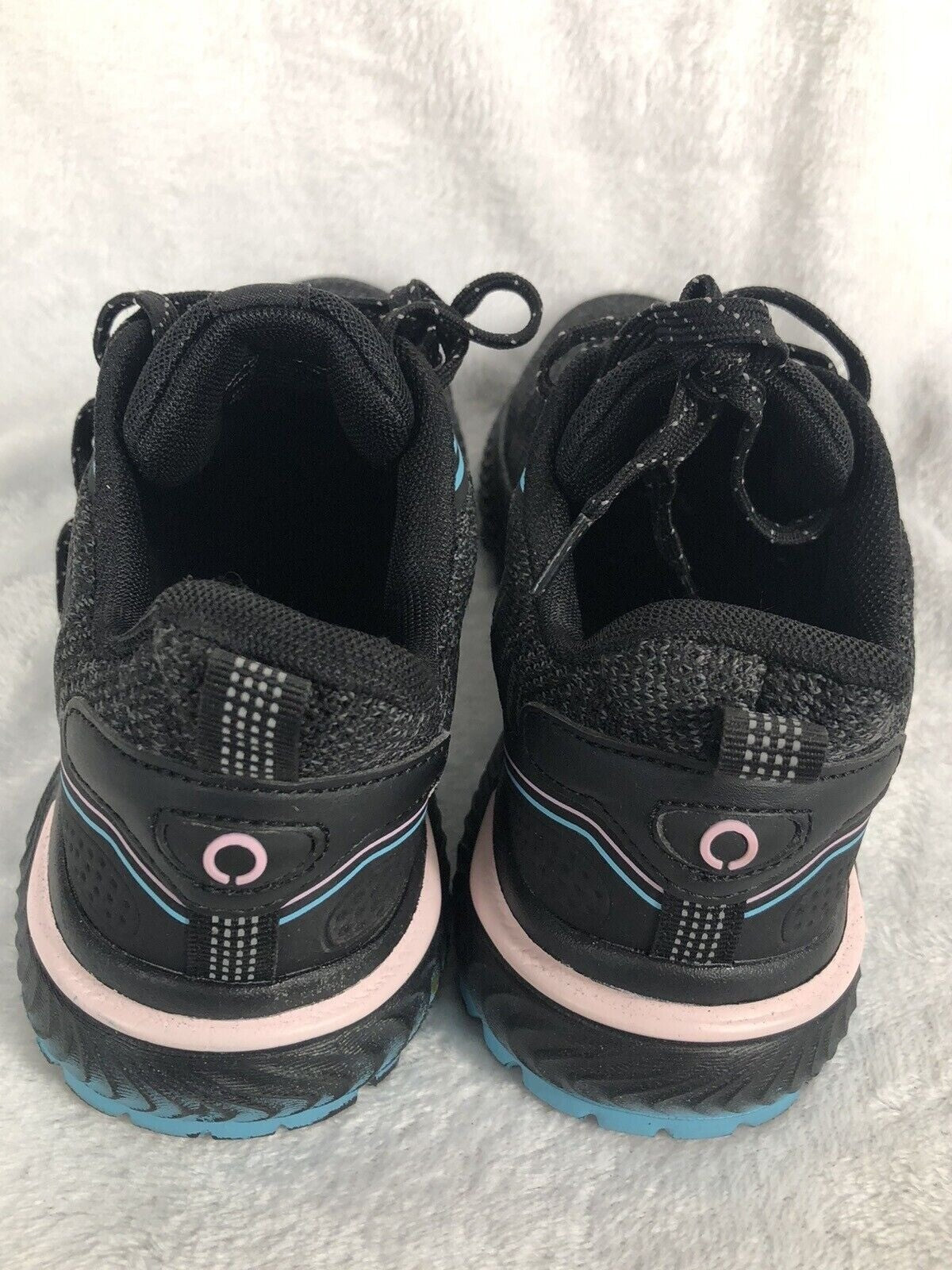 Skora Womens Shoes Athletic Running Shoes Black & Blue Lace-Up Sneakers