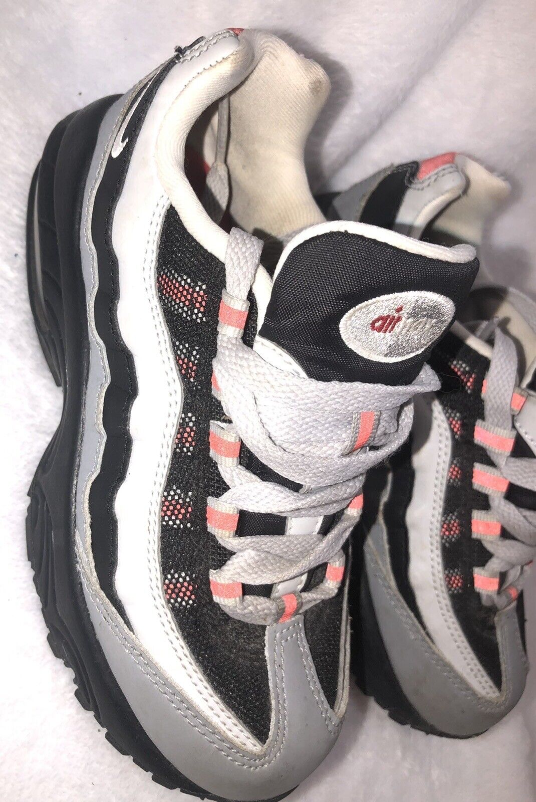 Nike Air Max Boys Shoes Athletic Footwear Youth Running Tennis Shoes Sneakers