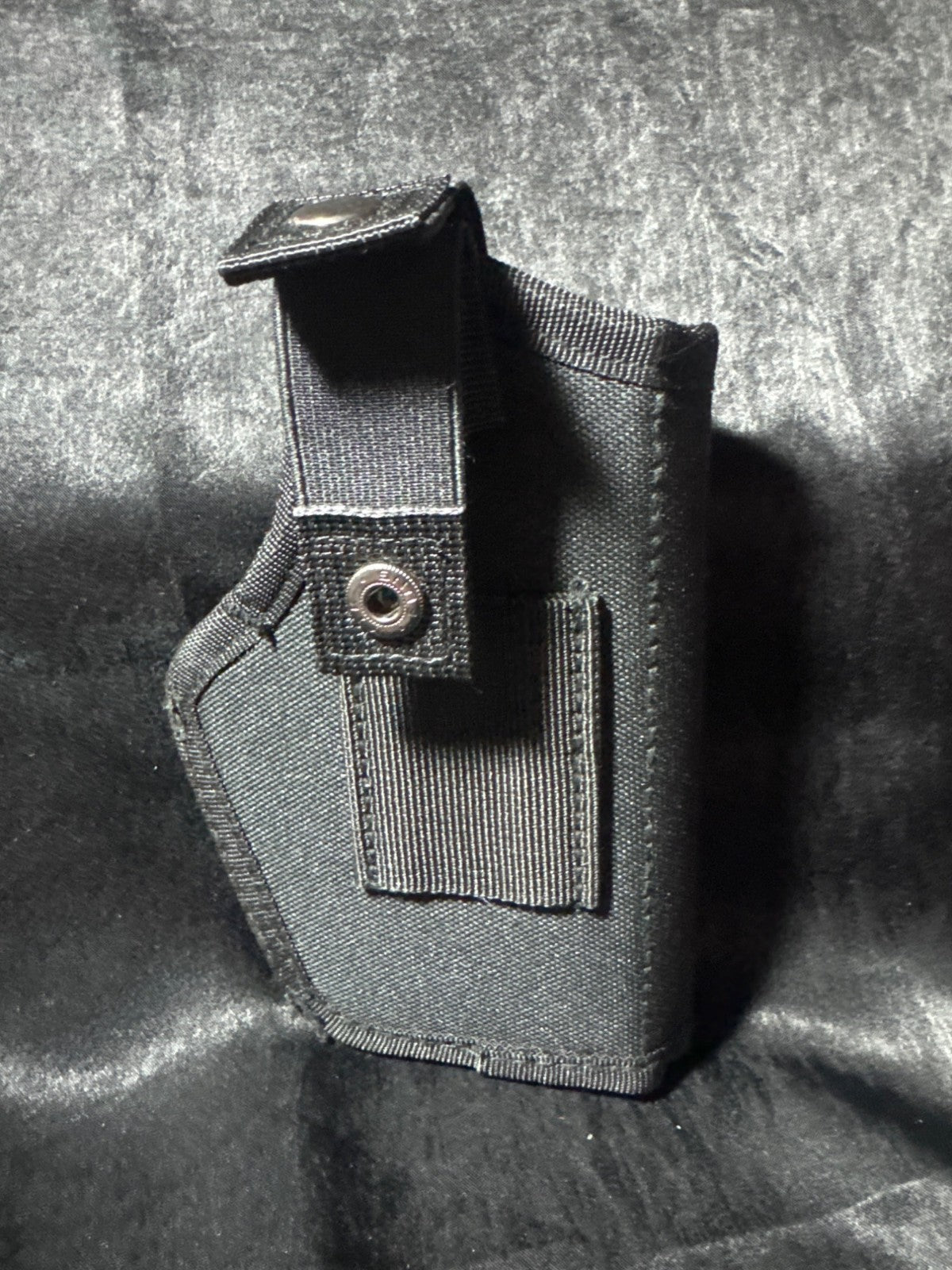 Universal Black Nylon Gun Holster With Snap Closure & Metal Belt Clip