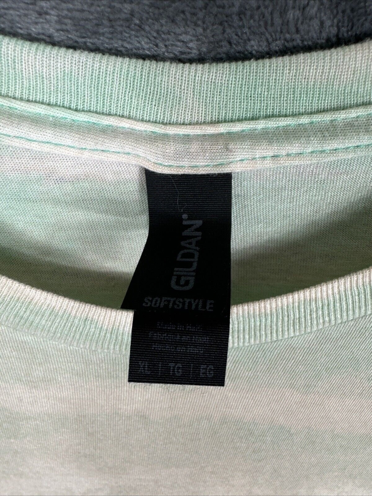 Think Outside The Box Gildan Softstyle Graphic T-Shirt XL Tie-Dye Green/White