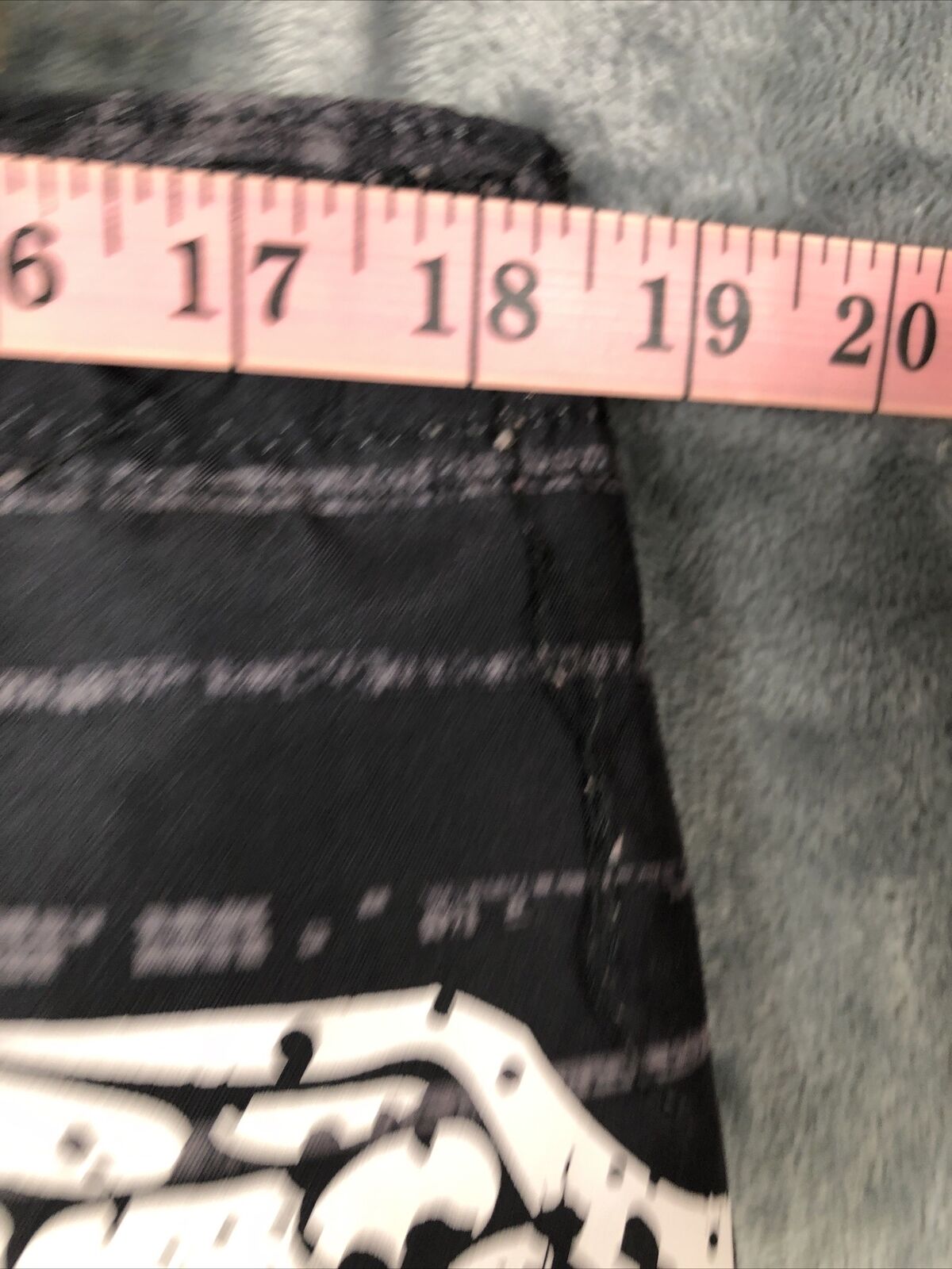 Joe Boxer Shorts Mens Size X-LARGE Pockets  Graphic Detail