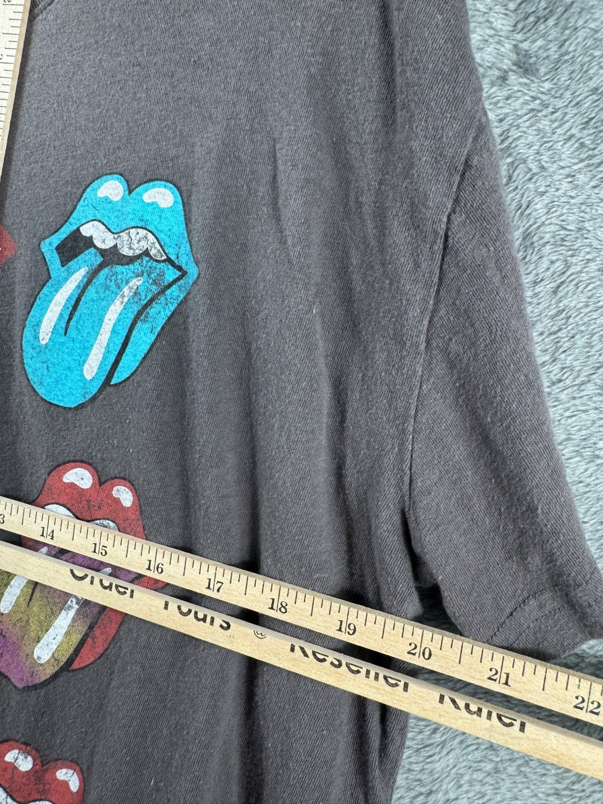 The Rolling Stones Graphic T-Shirt L Multicolor Tongue Logo Brown Unisex