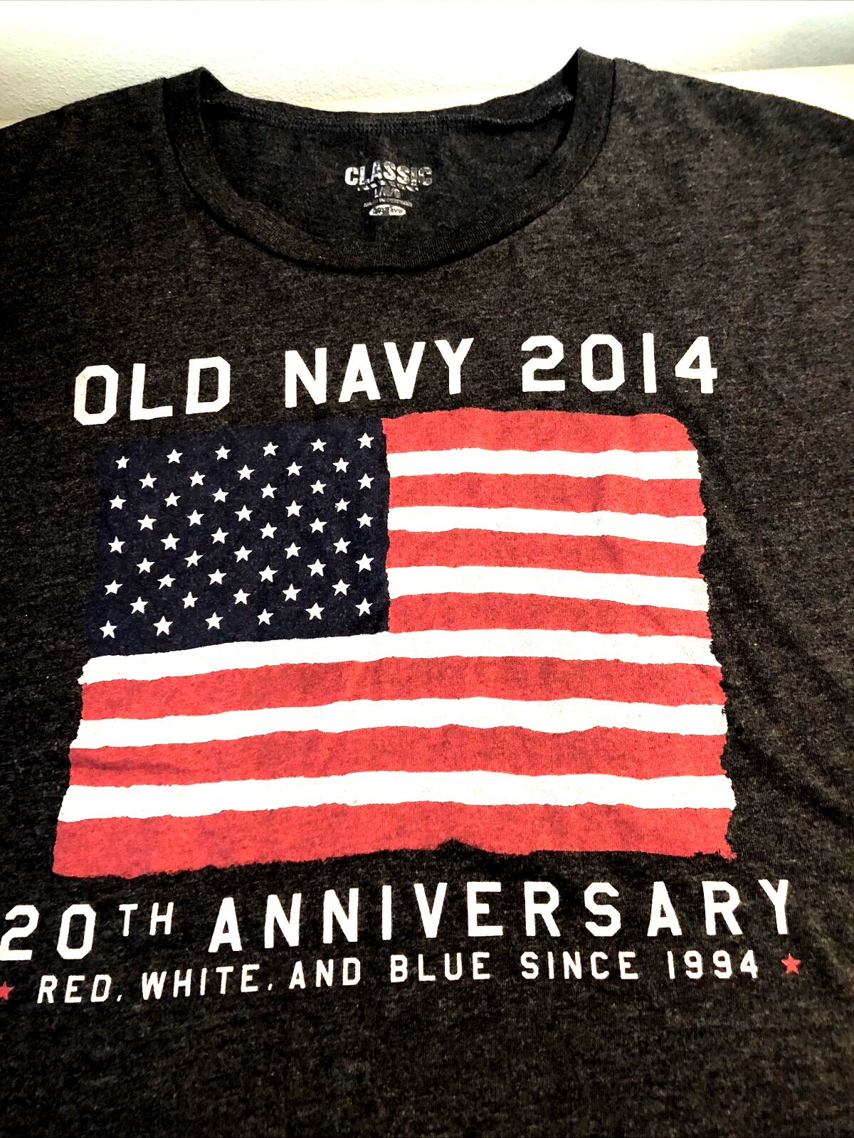 Old Navy 20th Anniversary Men’s Shirt Classic T Shirt Size Adult Large