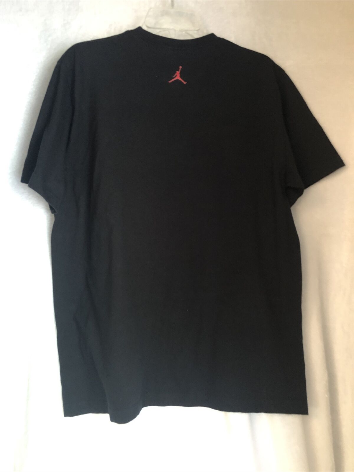 Nike Air T Shirt Mens Size Large Brooklyn  Black Red Short Sleeve Shirt