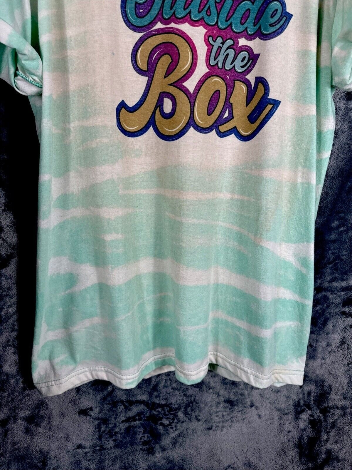 Think Outside The Box Gildan Softstyle Graphic T-Shirt XL Tie-Dye Green/White