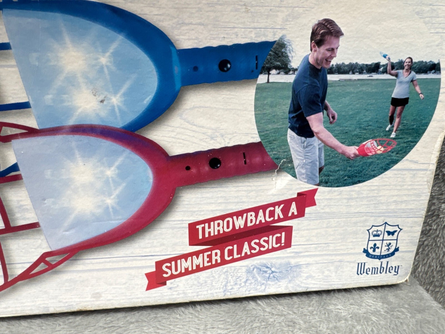 Catch & Fling Set Illuminated With Light-Up Scoops & 2" Plastic Ball For Outdoor
