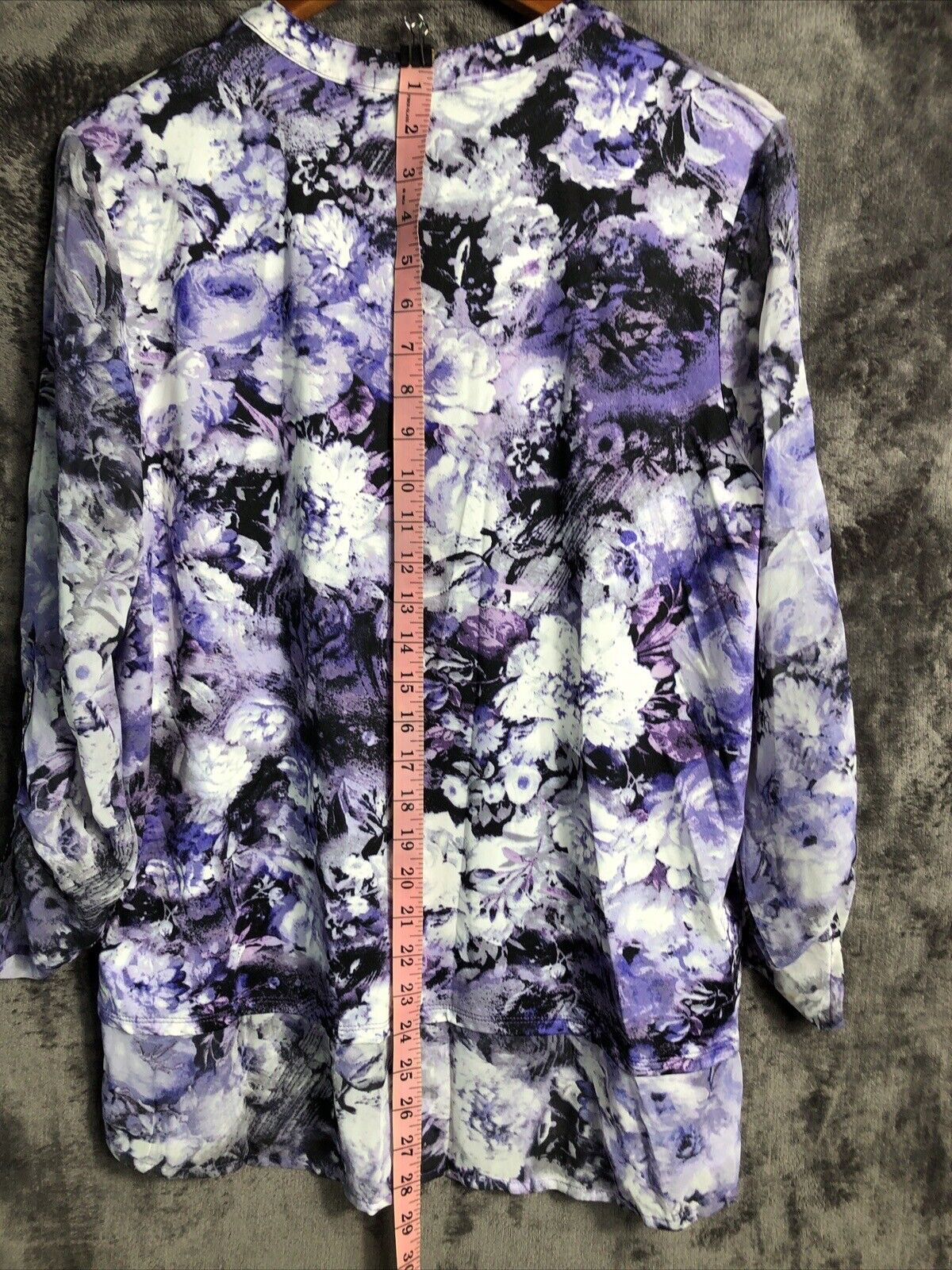 Roz&Ali Purple Floral Button Pockets Sher Sleeves V Neck Women’s Size L