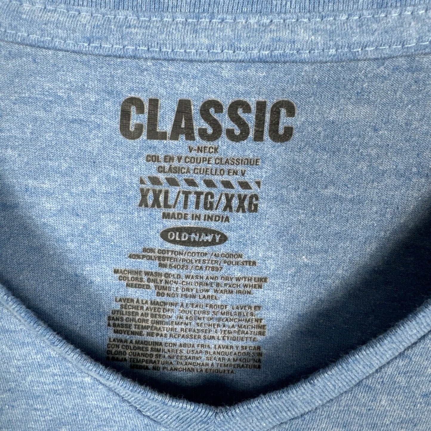 Old Navy Classic Unisex Blue T-Shirt V-Neck Two Extra Large Shirt
