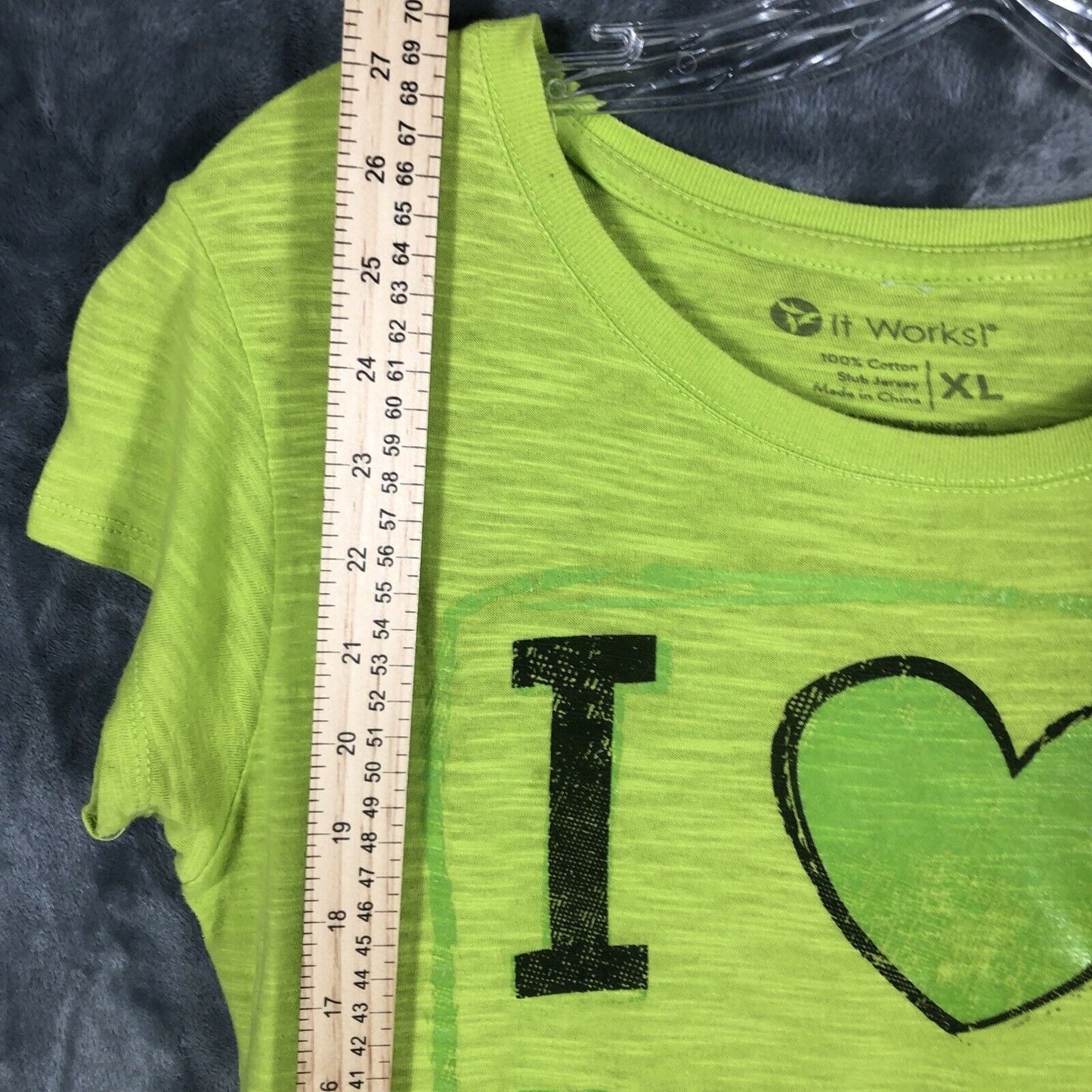 It Works Women’s T-Shirt I Love It Works Shirt Extra Large.