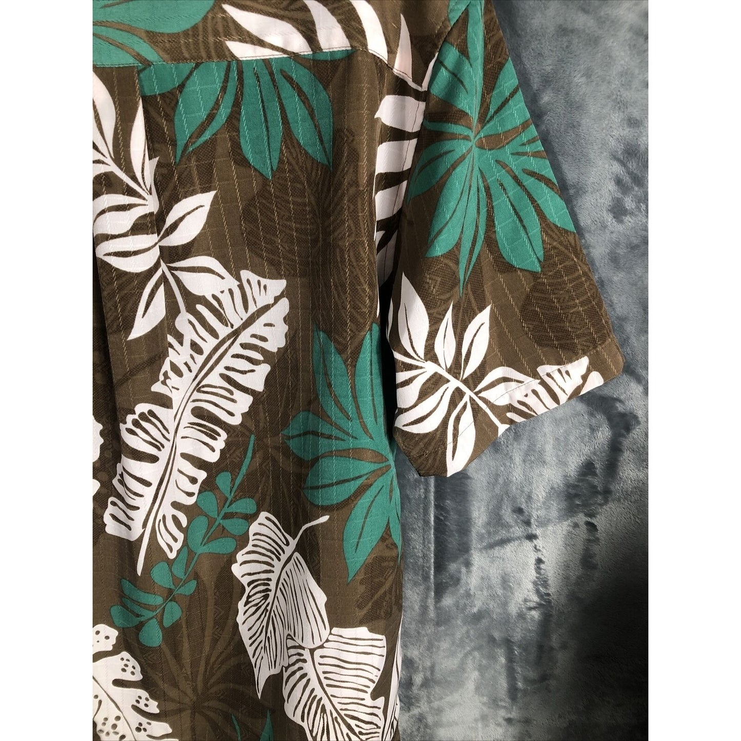 Havanera Hawaiian Shirt Men’s  Floral Button Down Tropical Shirt  Adult Medium