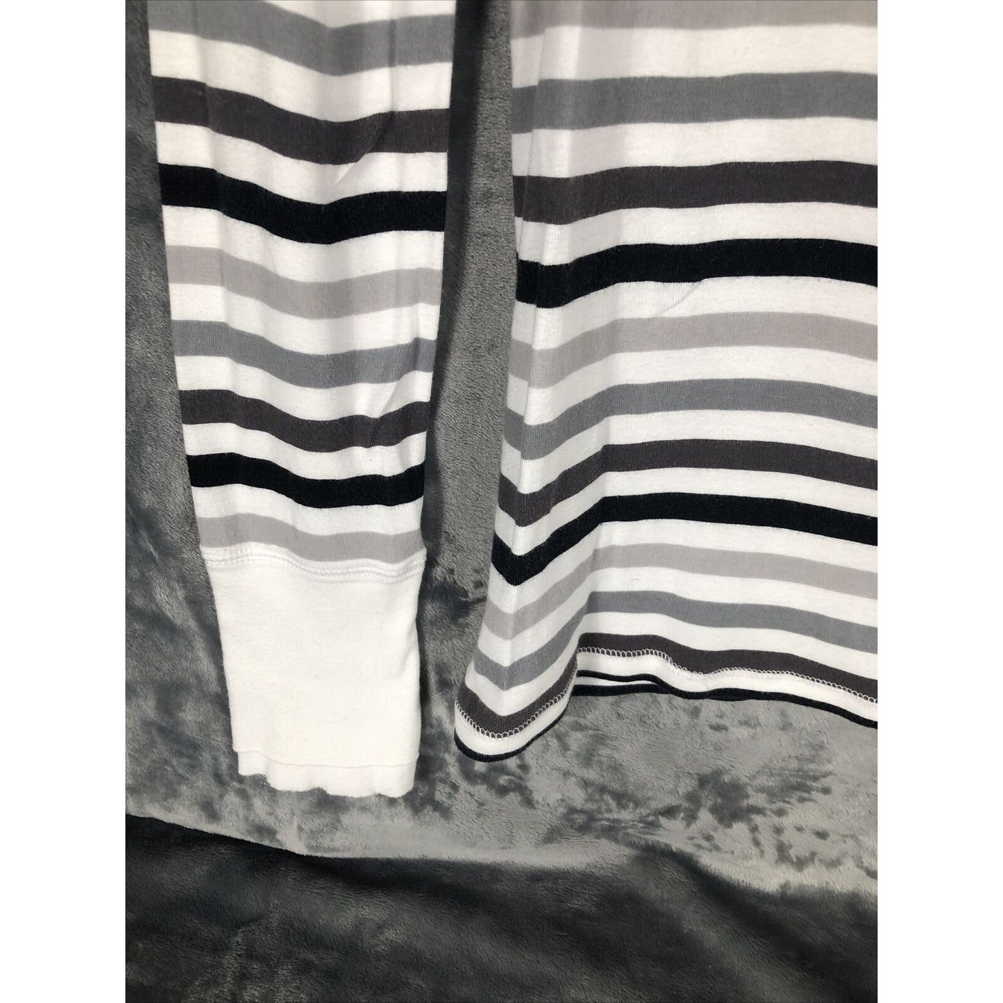 Arizona Women’s Sweater Long Sleeve Striped Size Large