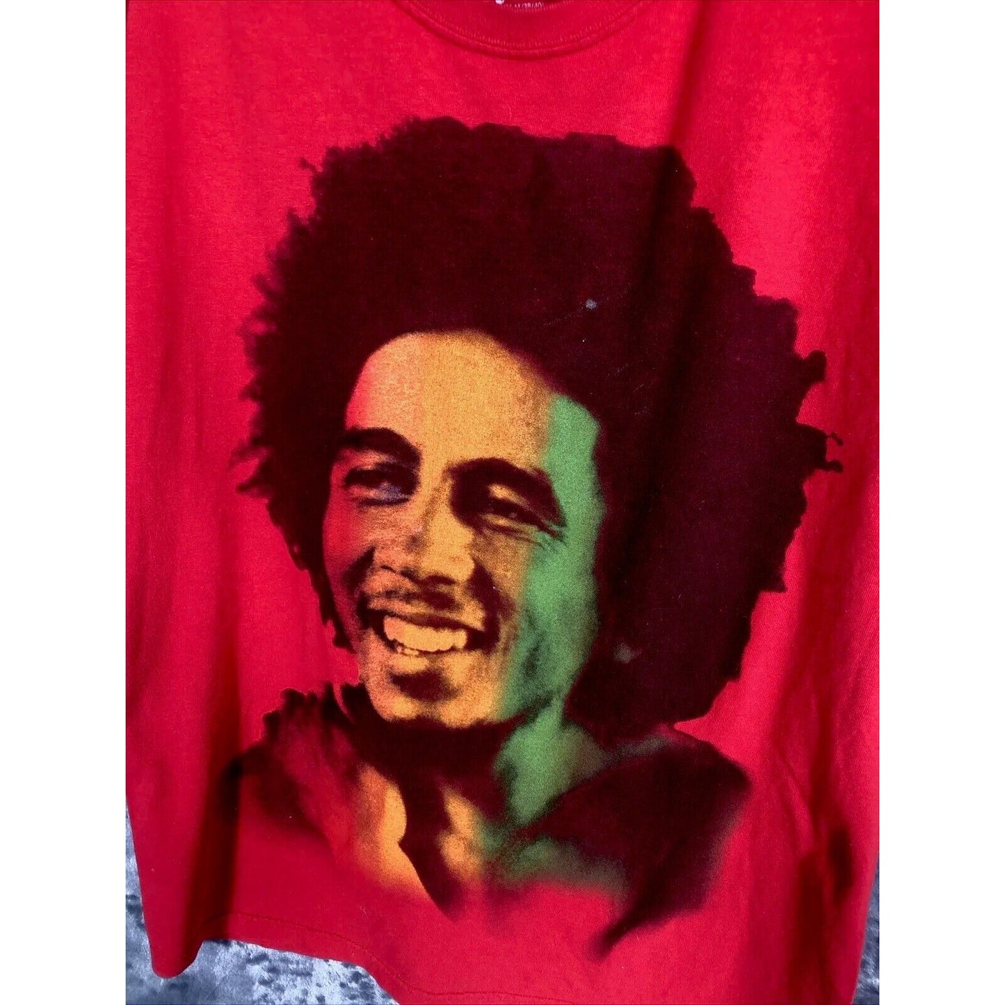 Vintage Bob Marley Rare Concert Shirt￼ Rock Icons Retro Red T-Shirt Size Medium
