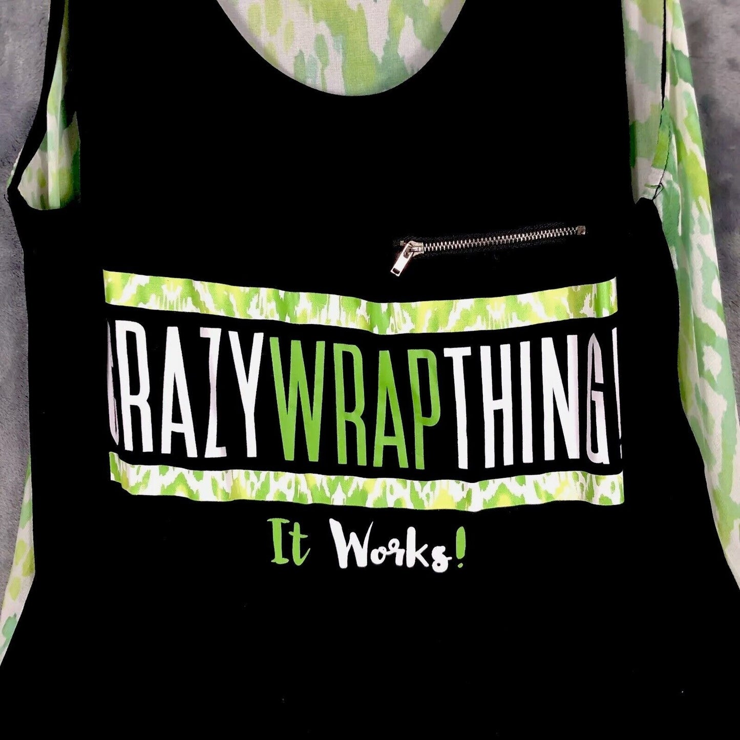 Crazy Wrap Thing Women’s It Works Tank Top Size Large Black And Green Bling