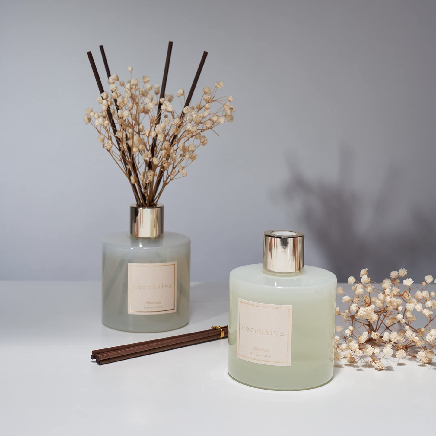 Cocorrína Reed Diffuser Set, 6.7 oz Clean Linen Scented Diffuser with Sticks Home Fragrance Reed Diffuser for Bathroom Shelf Decor