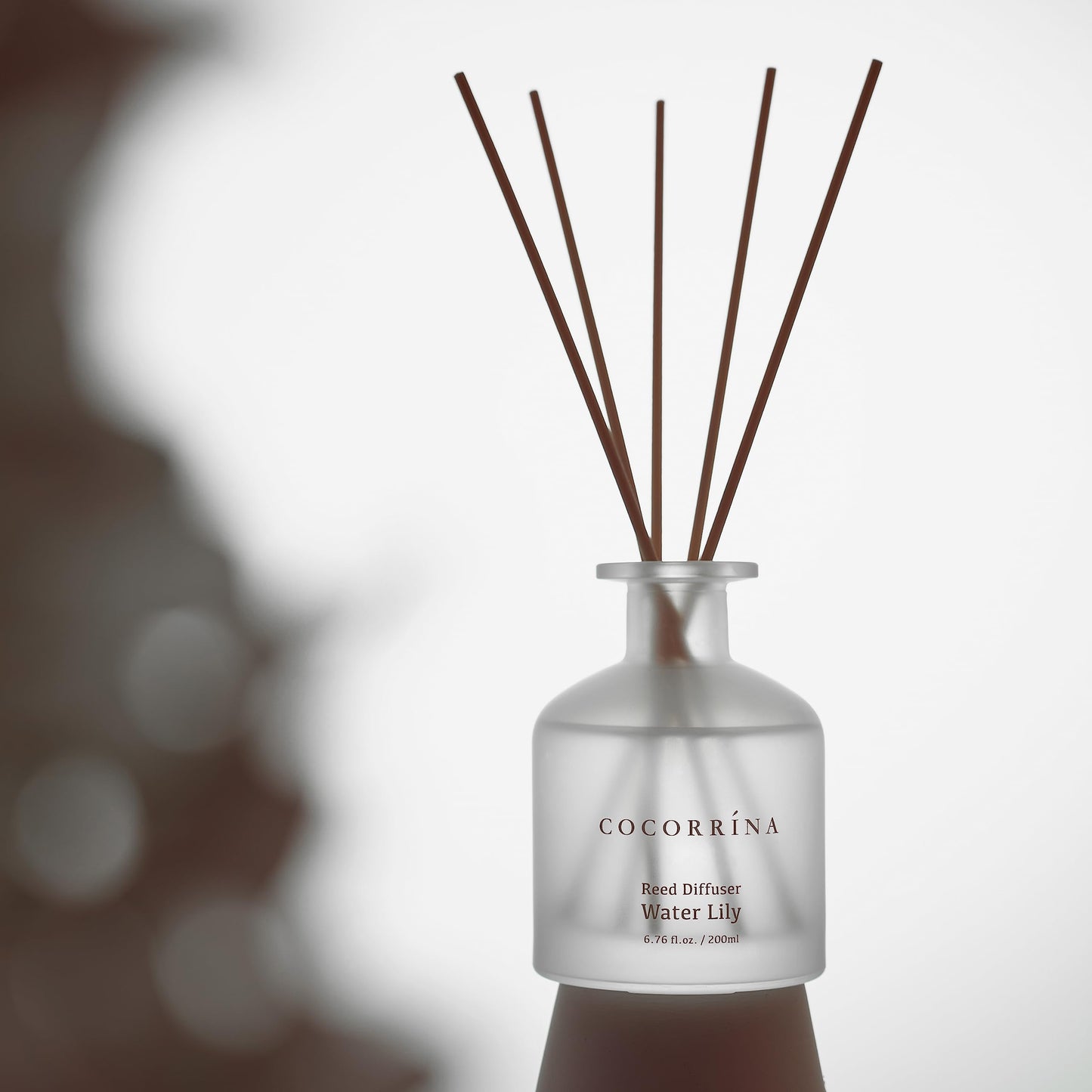 Cocorrína Reed Diffuser - Water Lily 6.76oz Diffuser with Sticks Home Fragrance Essential Oil Reed Diffuser for Home Bedroom Bathroom Shelf Decor Office Decor (Summer Collection)