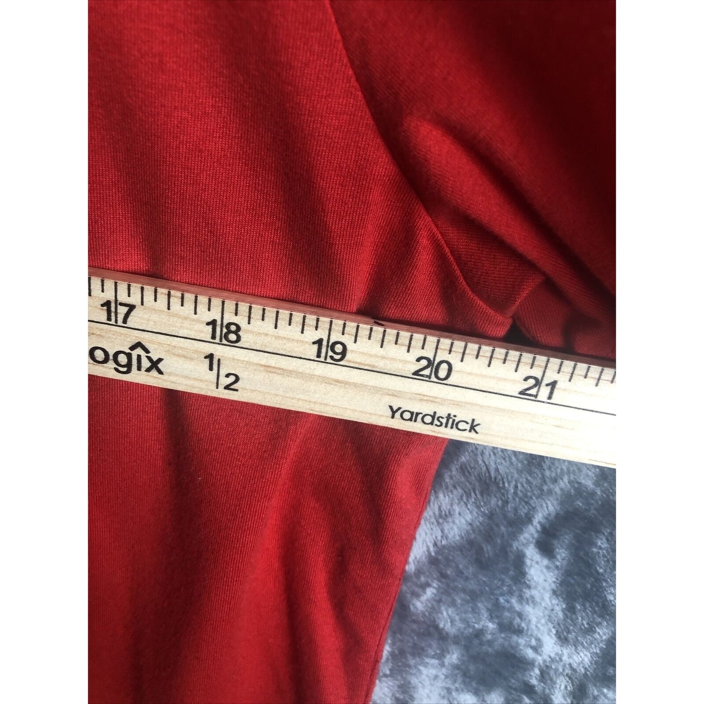 American Eagle Men’s T-Shirt Adult Size Large Red Shirt Short Sleeves
