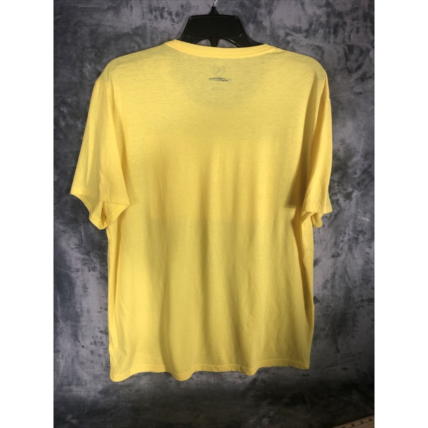 Express Truth T-Shirt Men’s Extra Large Unisex Yellow Shirt