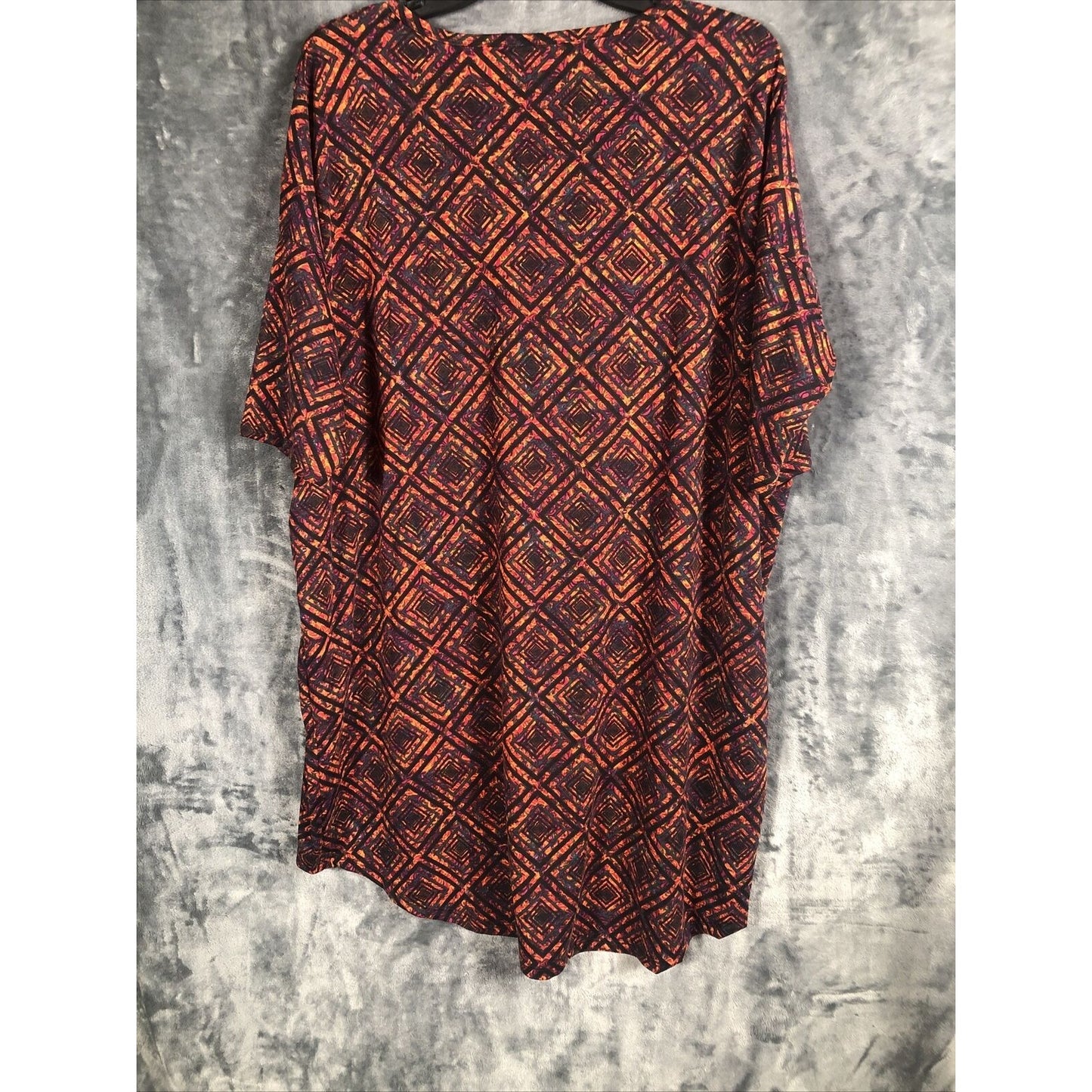 LuLaRoe Womens Shirt Short Sleeves Top Size Adult XL