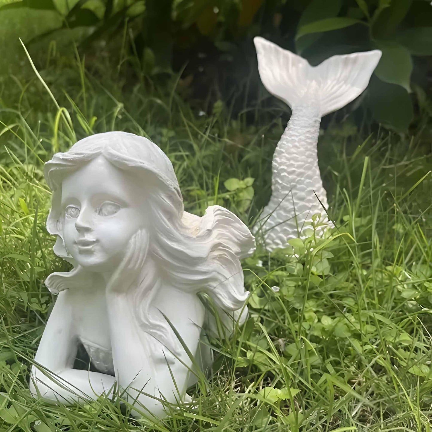BGBWBFBR Handmade Mermaid Statue Set with Blue and White Starfish: A Beautiful Addition to Your Home Décor