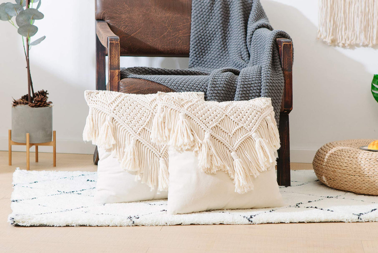 Macrame Throw Pillow Cushion Covers , Woven Boho Bed Sofa Couch Bench Car Home Decor, Comfy Square Pillow Cases with Tassels, Set of 2 Decorative Pillowcase (17X17 inch, Cream)