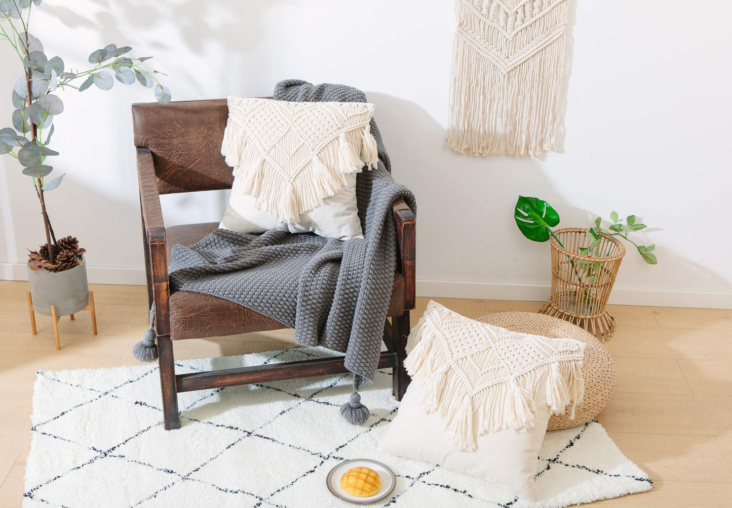 Macrame Throw Pillow Cushion Covers , Woven Boho Bed Sofa Couch Bench Car Home Decor, Comfy Square Pillow Cases with Tassels, Set of 2 Decorative Pillowcase (17X17 inch, Cream)