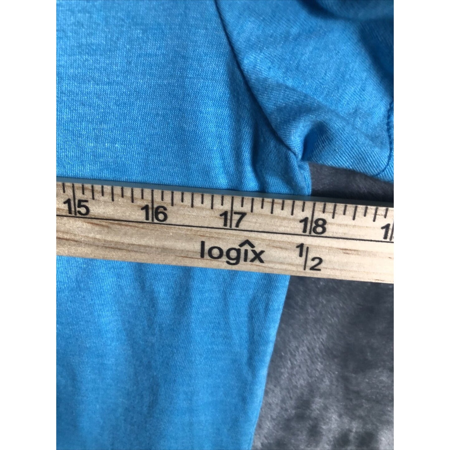 American Eagles T-Shirt Large Eagle Size Petite Small Blue