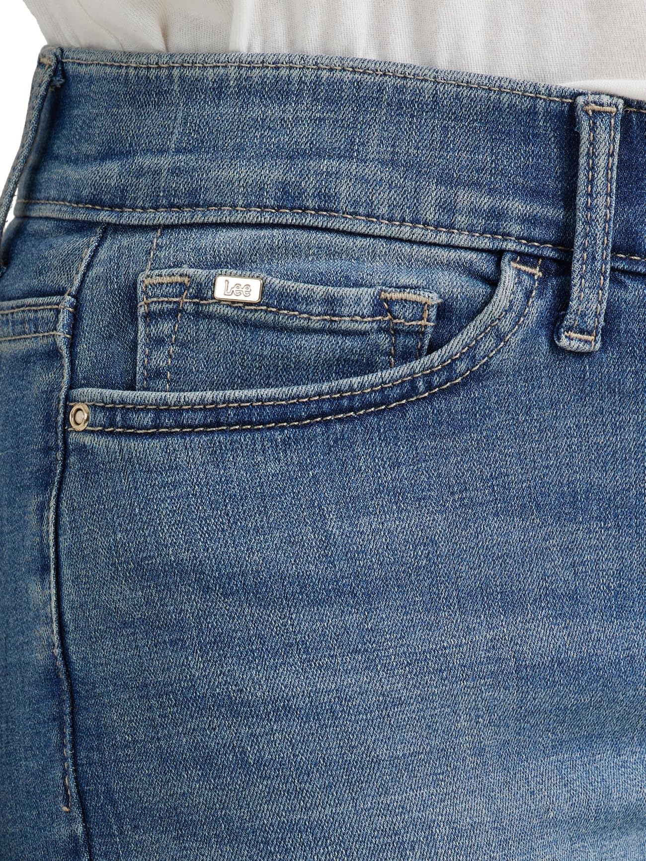 Lee Women's Ultra Lux Comfort with Flex Motion Bootcut Jean Majestic 8 Medium