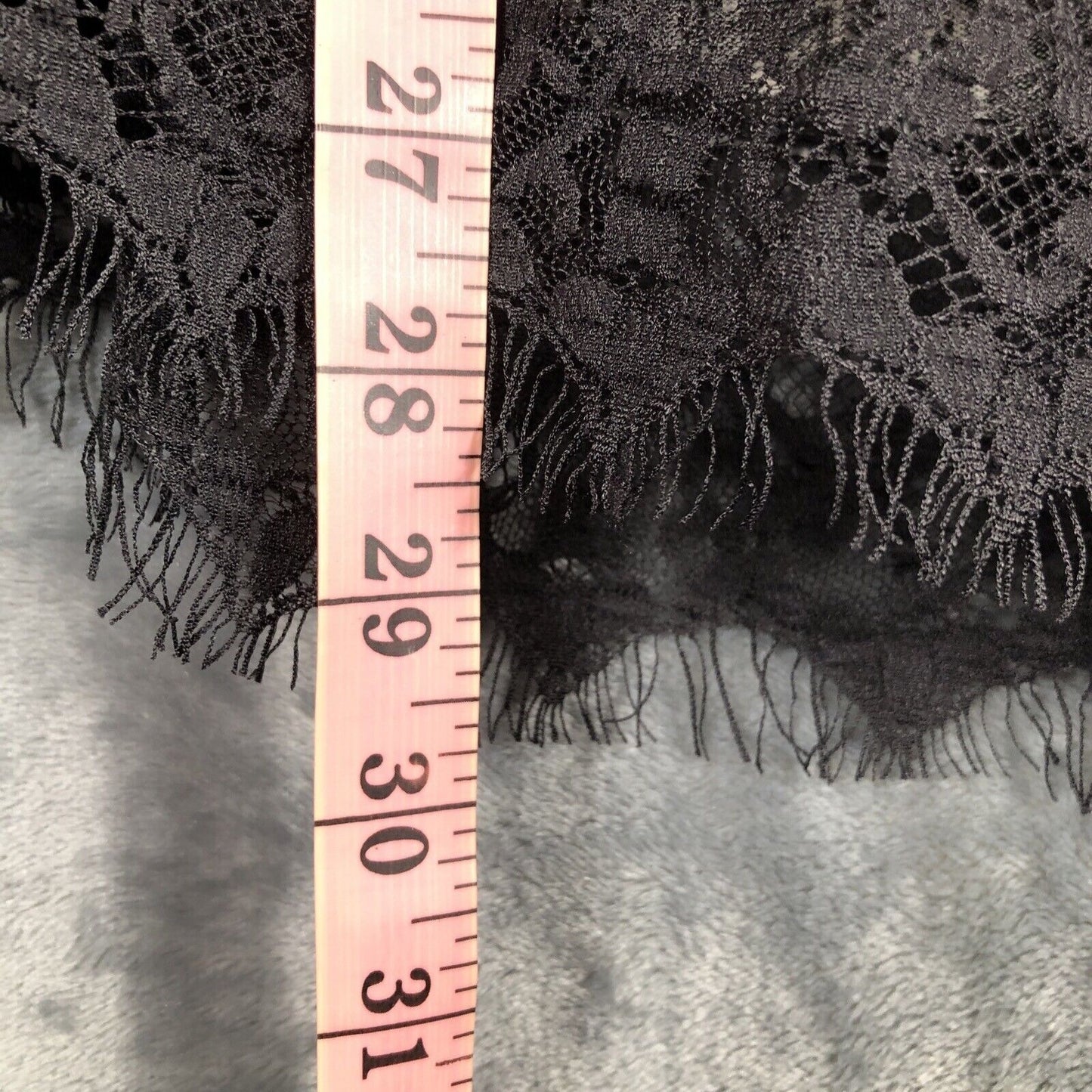 Db 1962 Woman's Blouse With Fringe Details  Ladies Size L