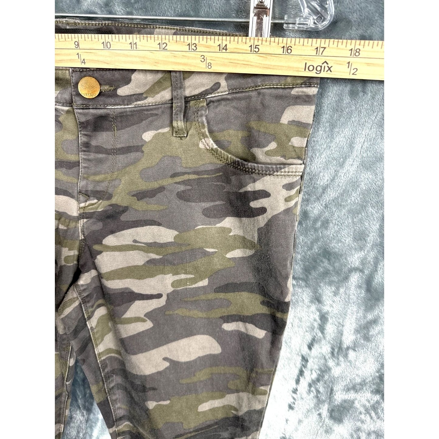 Express Jeans Ankle Legging camouflage size 12 girls