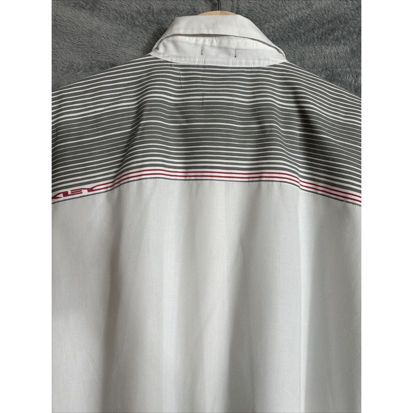True Fit Men’s Oakley Shirt White Button-Down Dress Shirt Casual Golf Shirt XL