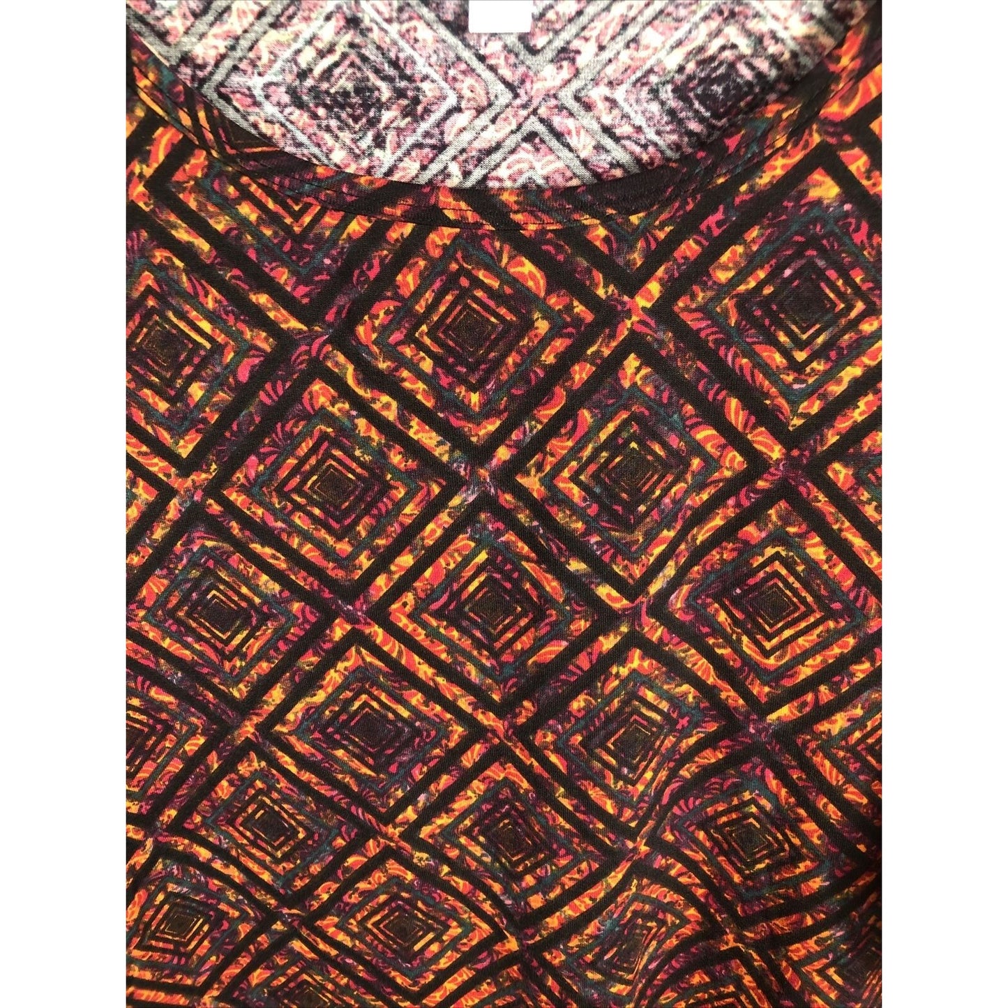 LuLaRoe Womens Shirt Short Sleeves Top Size Adult XL