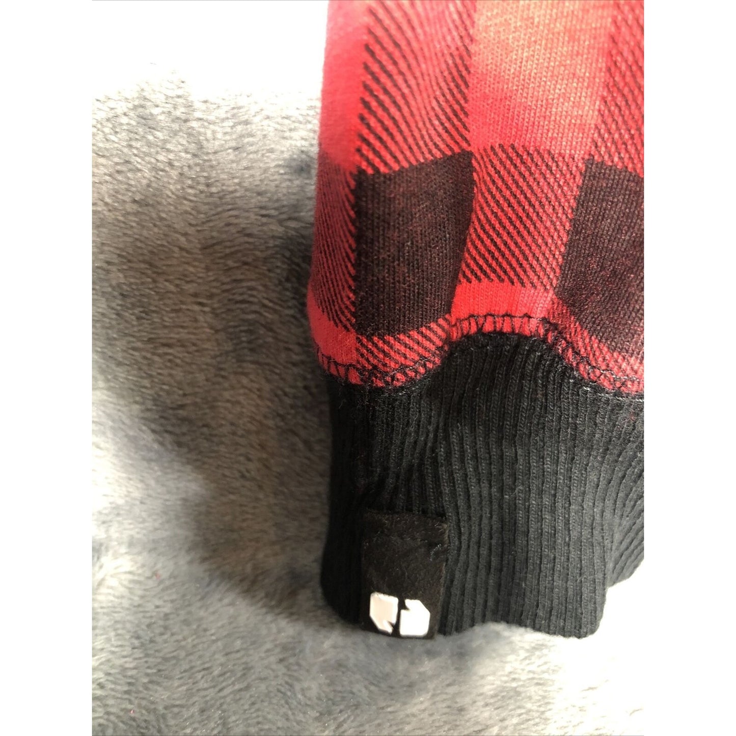 Red & Black Plaid Hoodie Men’s Large Long Sleeve With Side Zippers