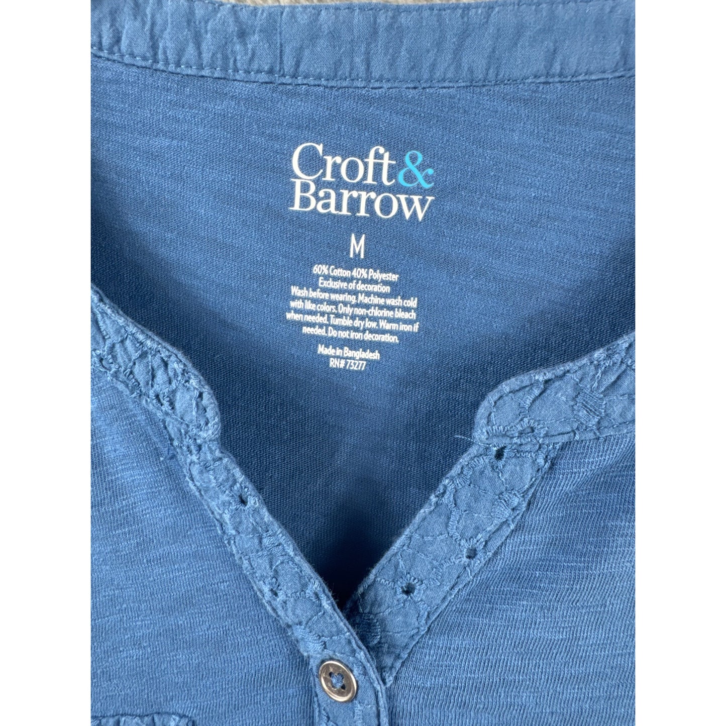 Croft & Barrow Womens Blue Henley Top W/ Lace Trim Button Pockets & Roll-Tab Sleeves Medium