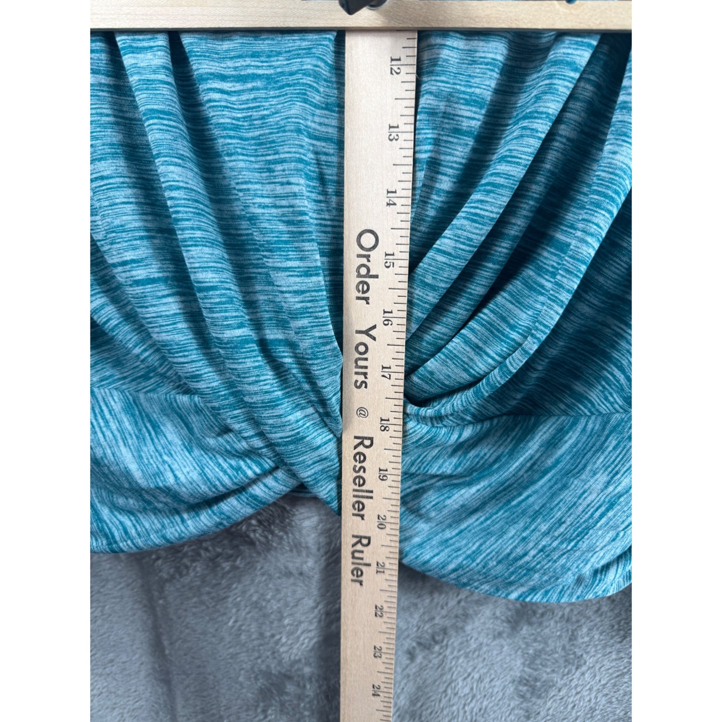 Xersion Womens Quick-Dri Blue Heathered Twist Front Long Sleeve Top L